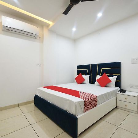 Hotel O Empire State Delhi Zewnętrze zdjęcie